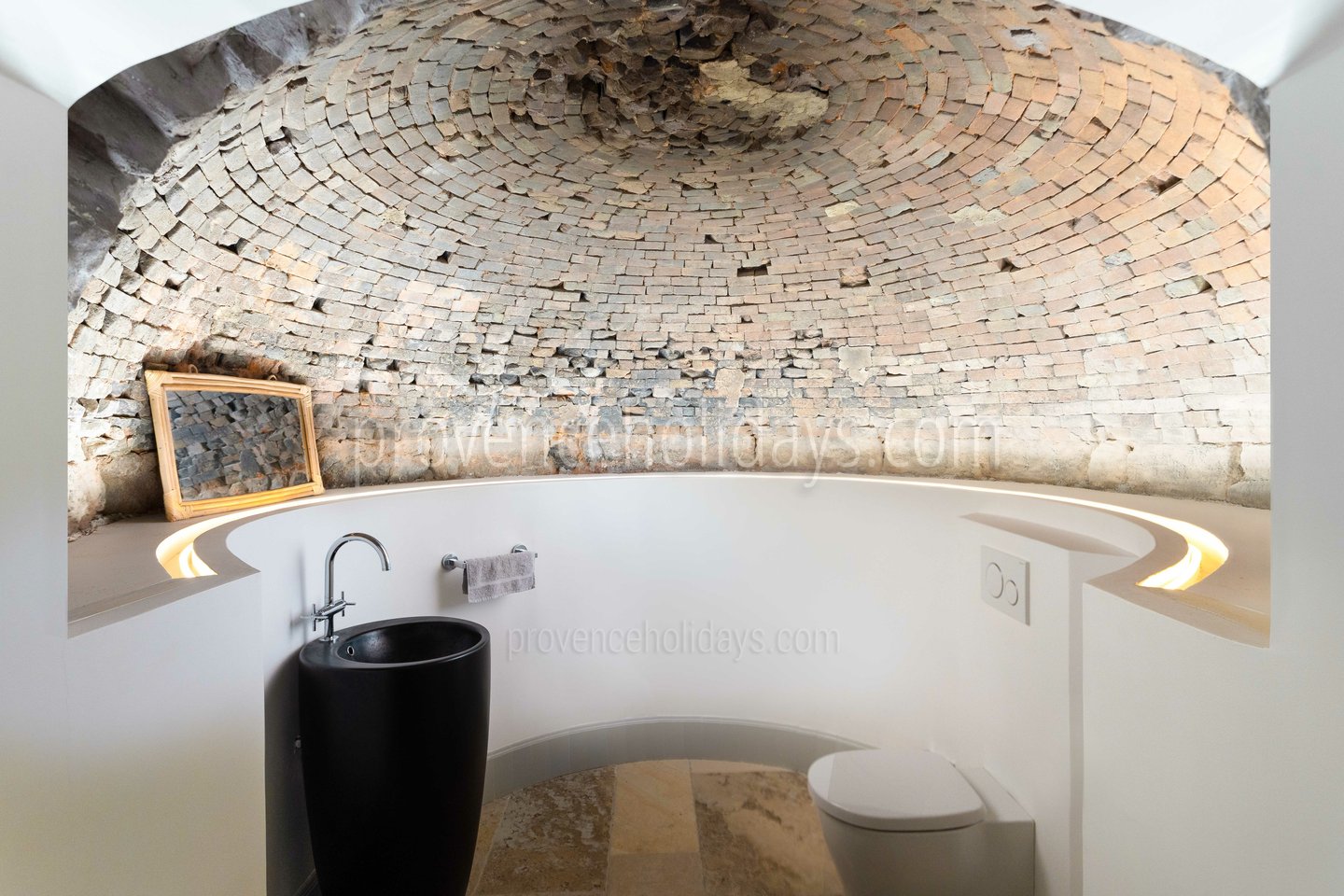 47 - Domaine d\'Isabelle: Villa: Interior