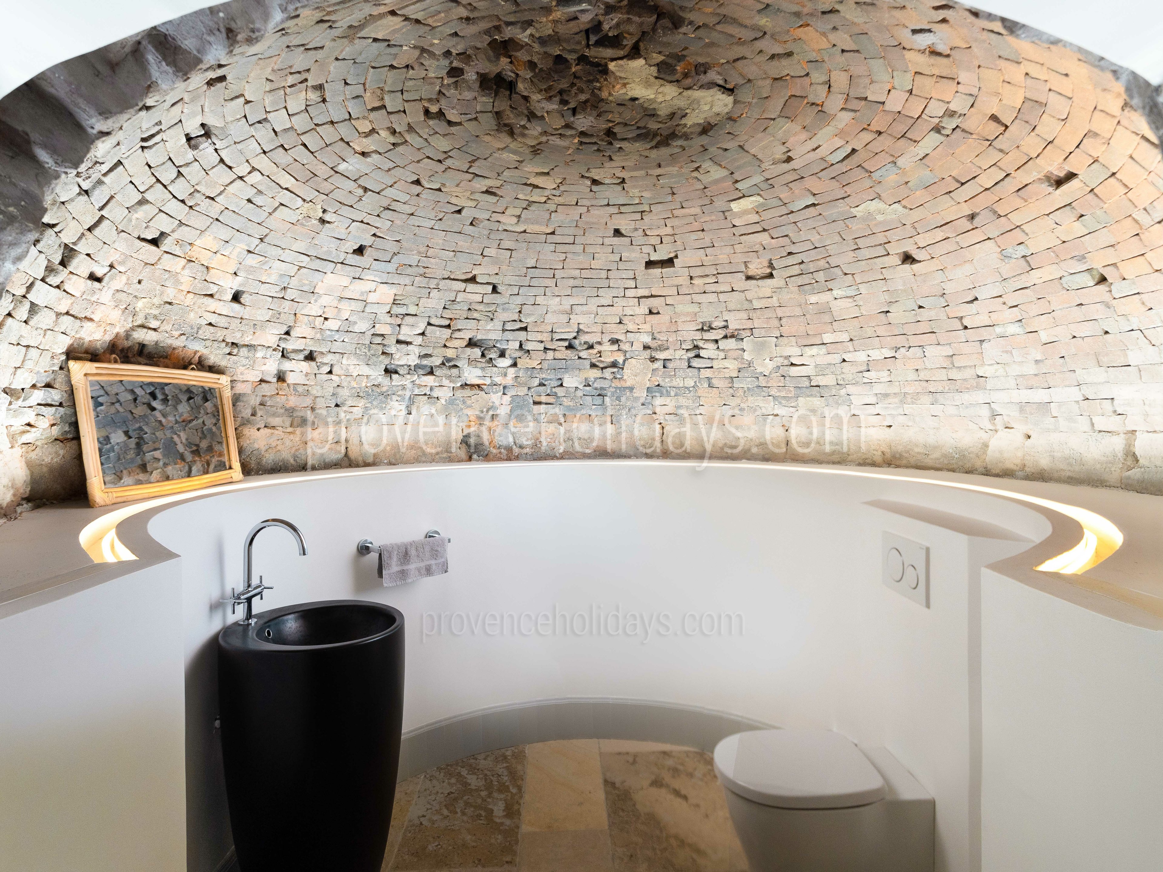 47 - Domaine d\'Isabelle: Villa: Interior