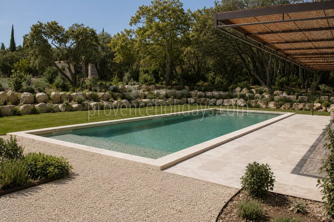 35 - Mas contemporain à Eygalières: Villa: Pool