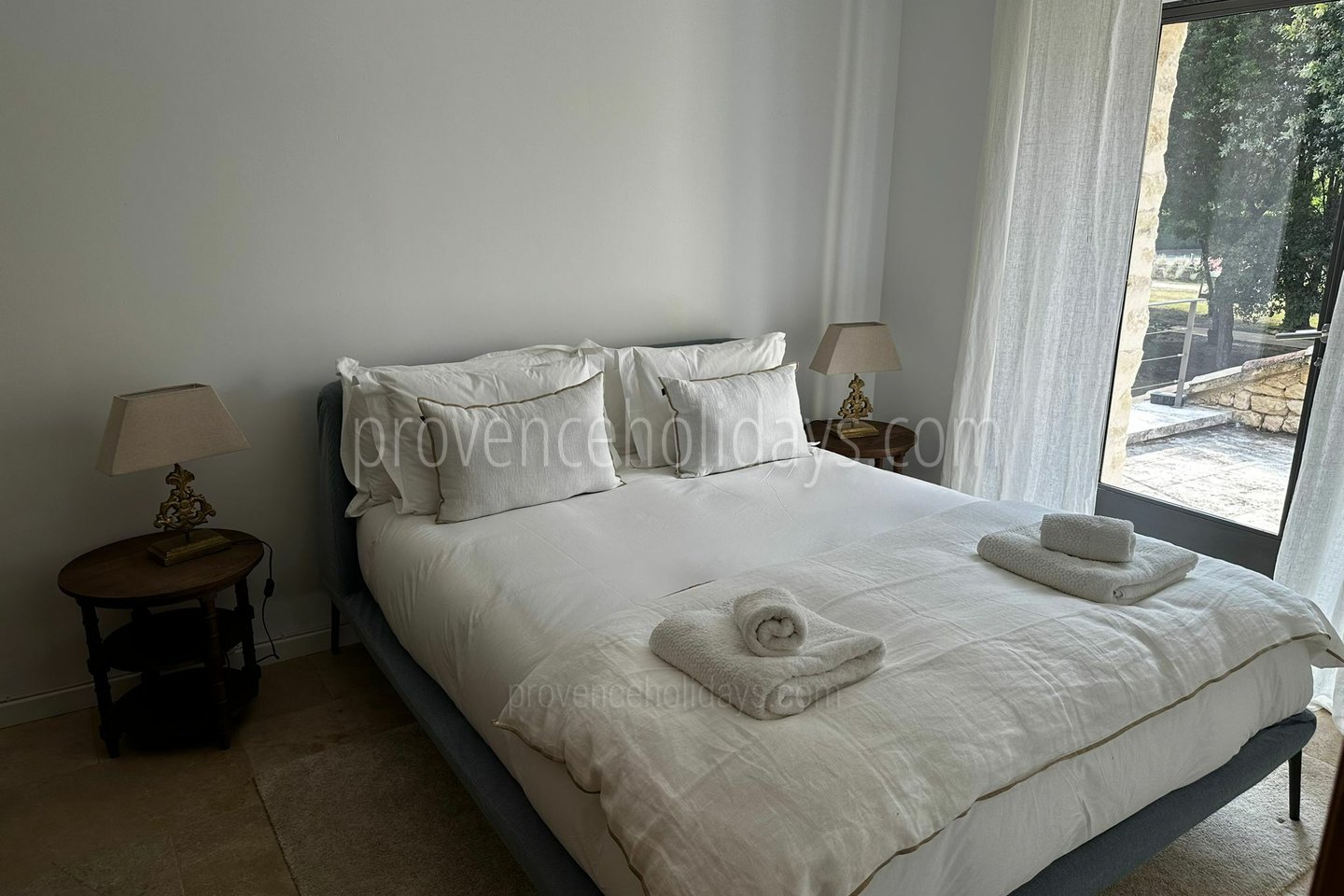 53 - Mas du Carlet: Villa: Bedroom