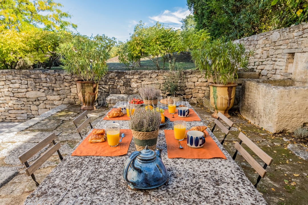 15 - Bastide des Magnans: Villa: Exterior