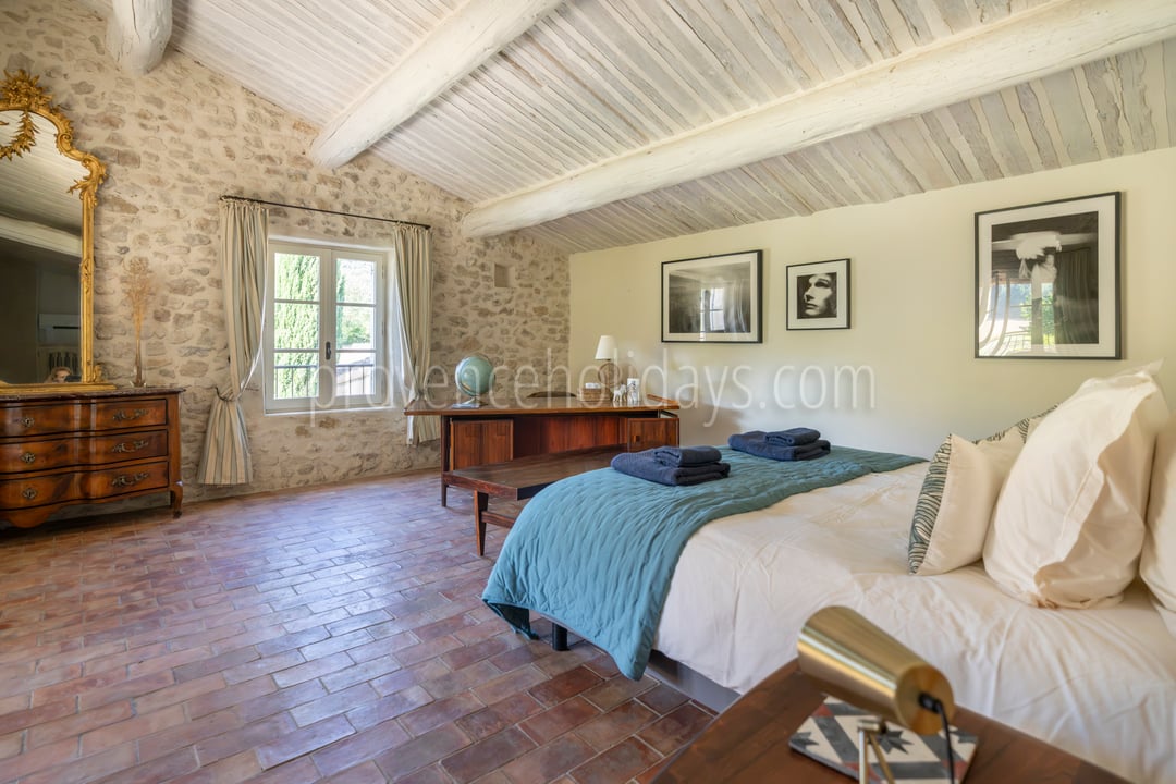 75 - La Bastide Neuve: Villa: Bedroom