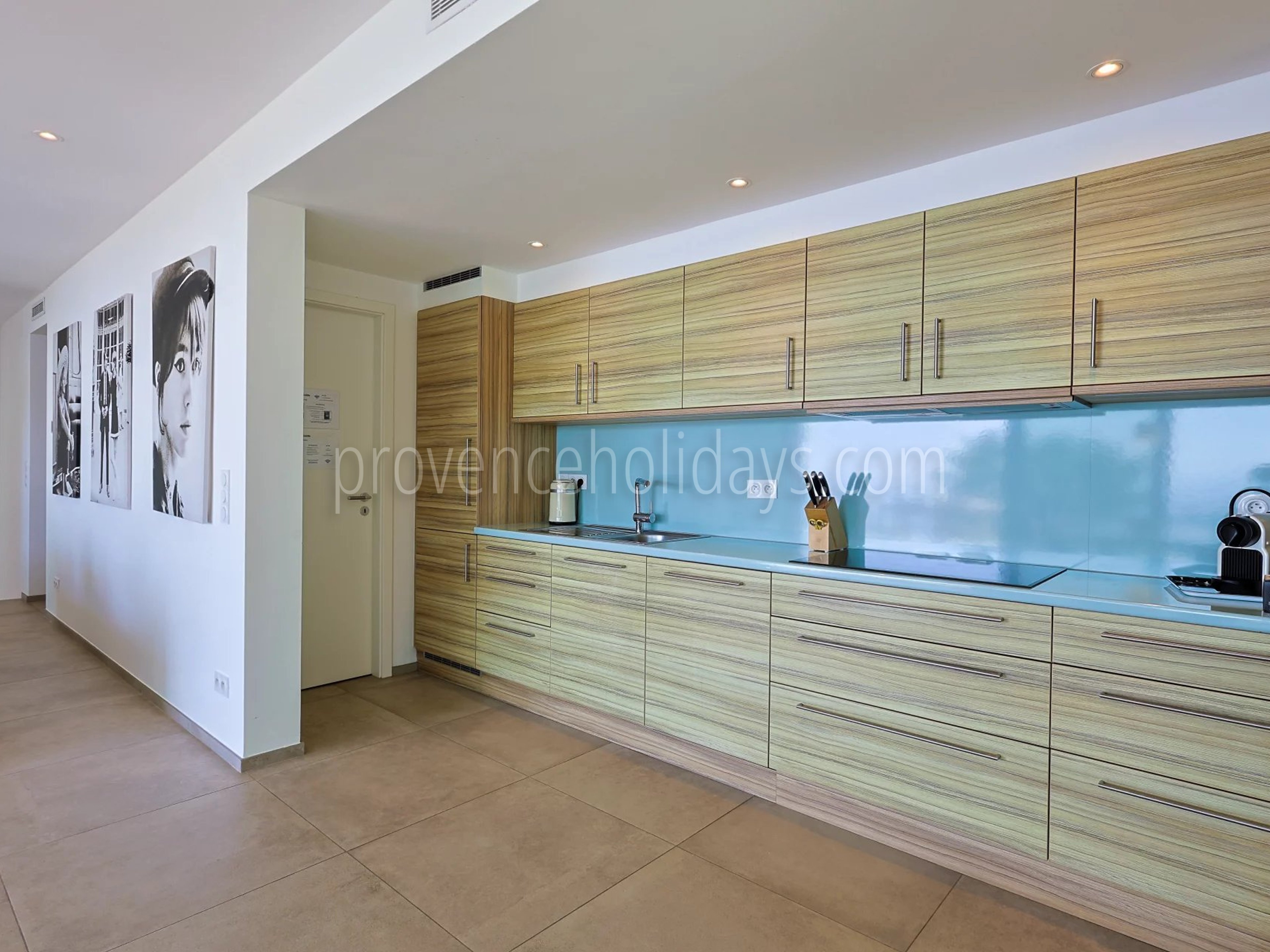 18 - Villa met zwembad in Rayol-Canadel-sur-Mer: Villa: Interior