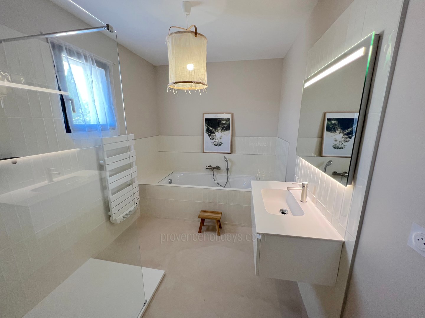 23 - Maison Pegomas: Villa: Bathroom