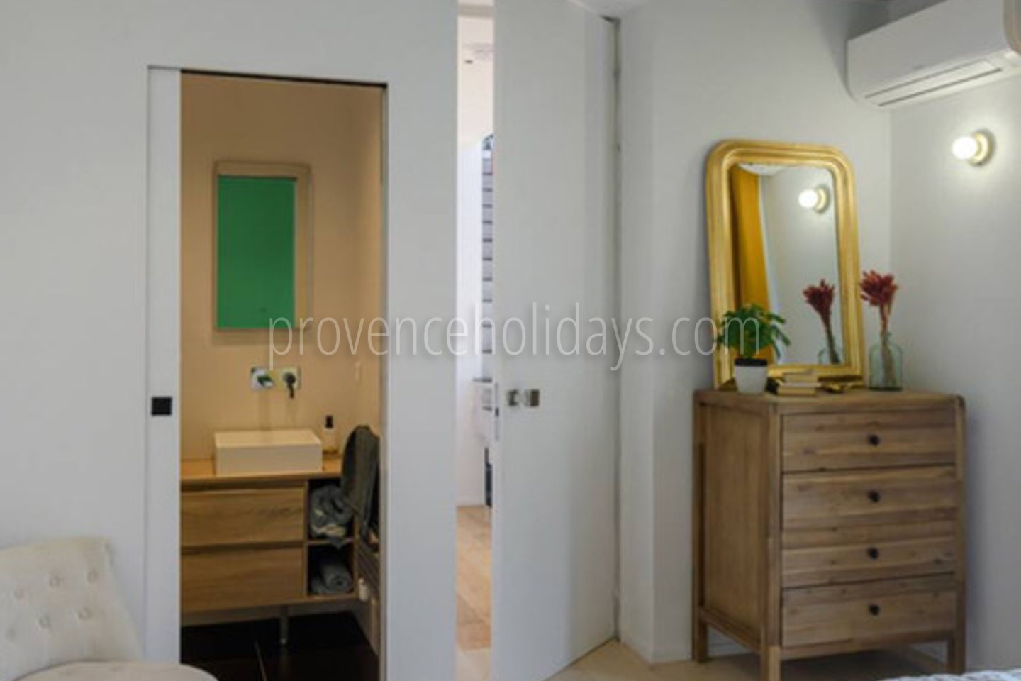 10 - Villas Cassis: Villa: Interior