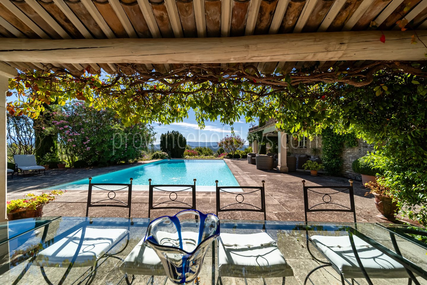 9 - Karaktervolle mas in Gordes: Villa: Pool