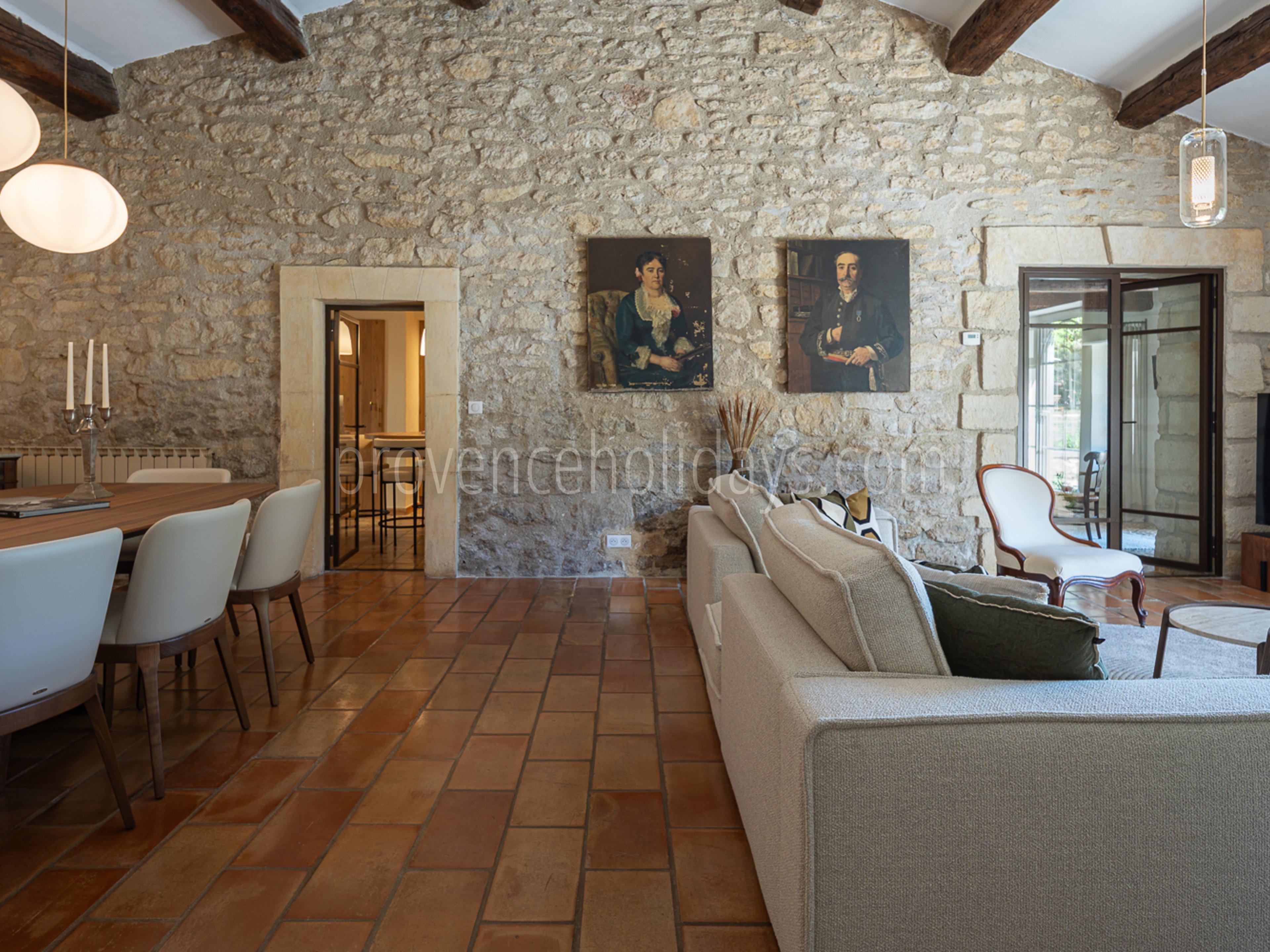 22 - Le Mas des Magnans: Villa: Interior