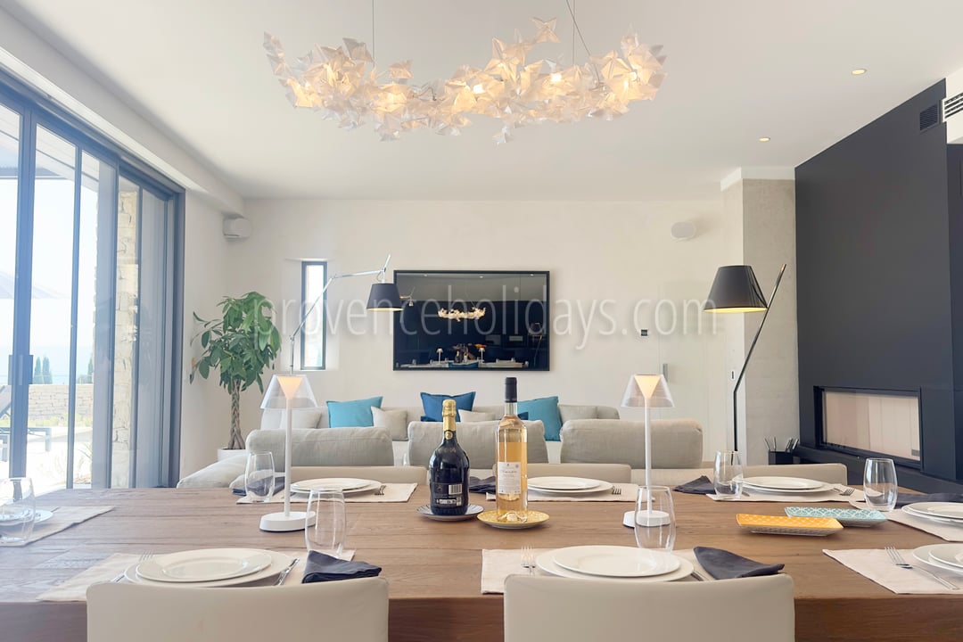 17 - Domaine Altavista: Villa: Interior