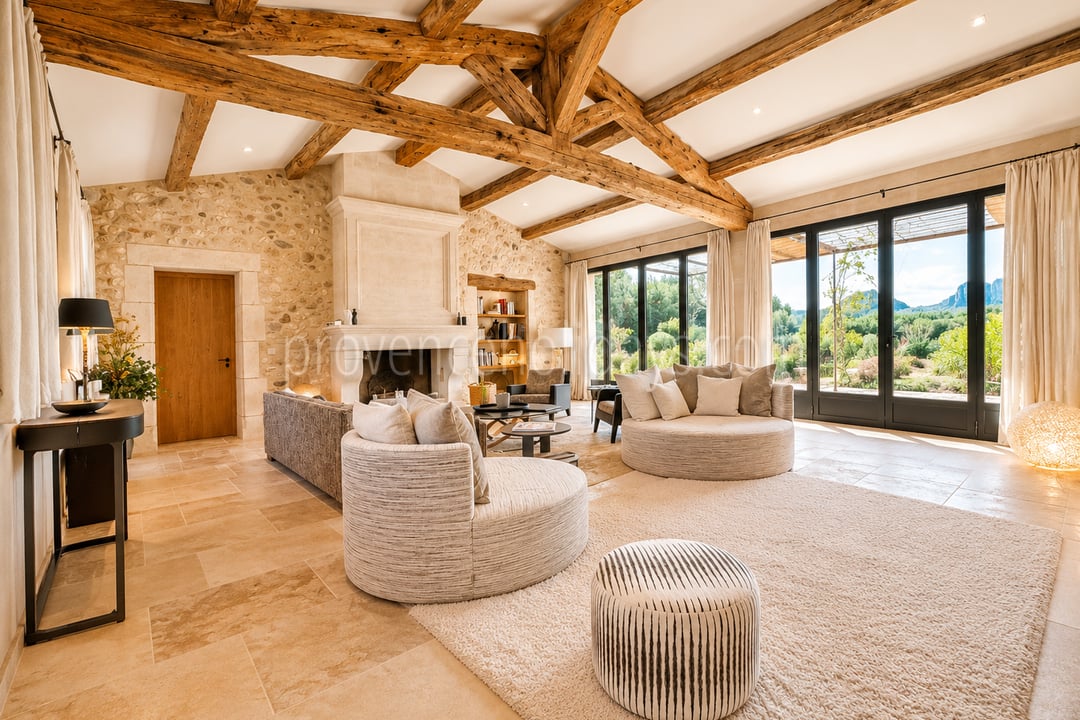 15 - Villa Panorama: Villa: Interior