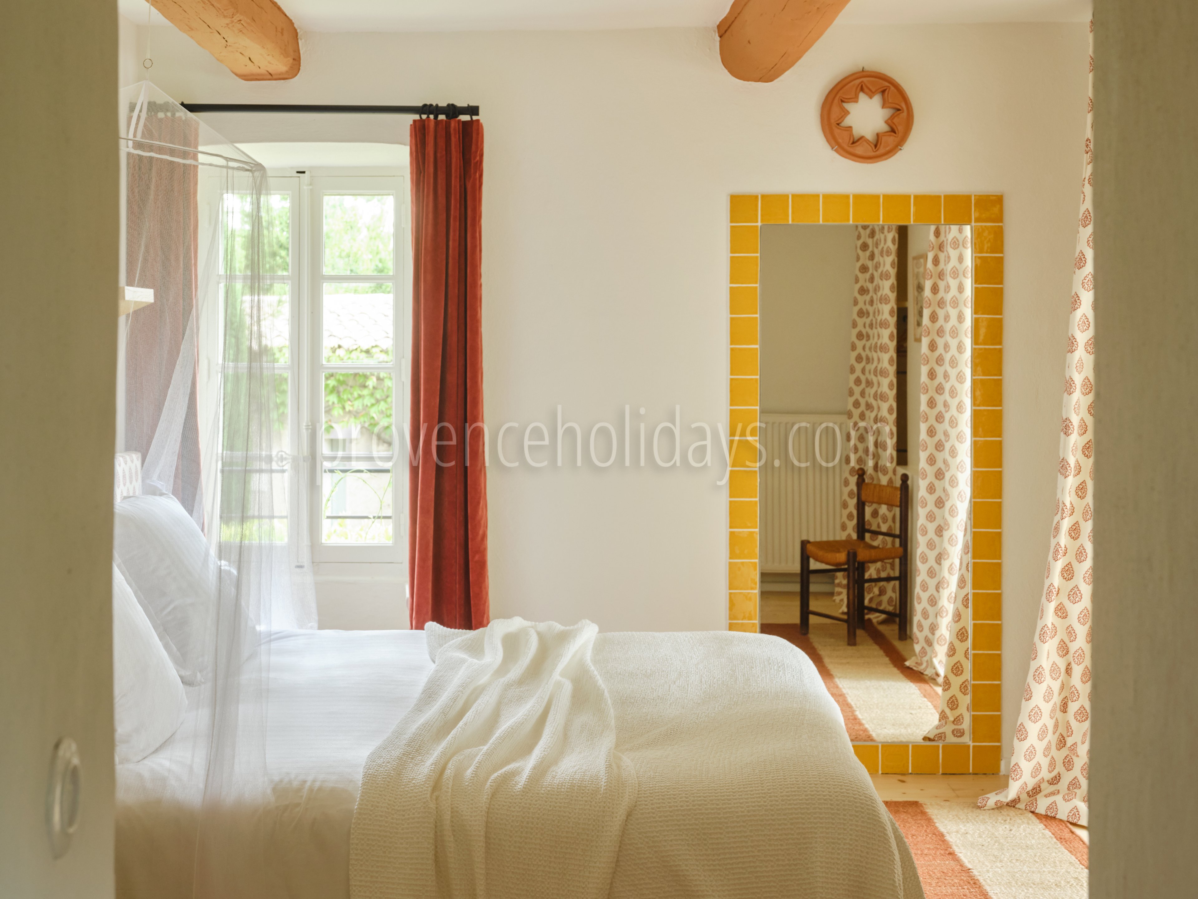 15 - La Mosaïque d\'Eygalières: Villa: Bedroom