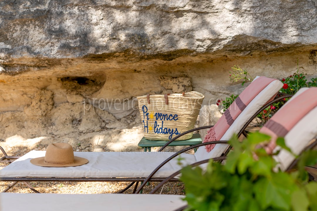 5 - Le Moulin de Gordes: Villa: Exterior