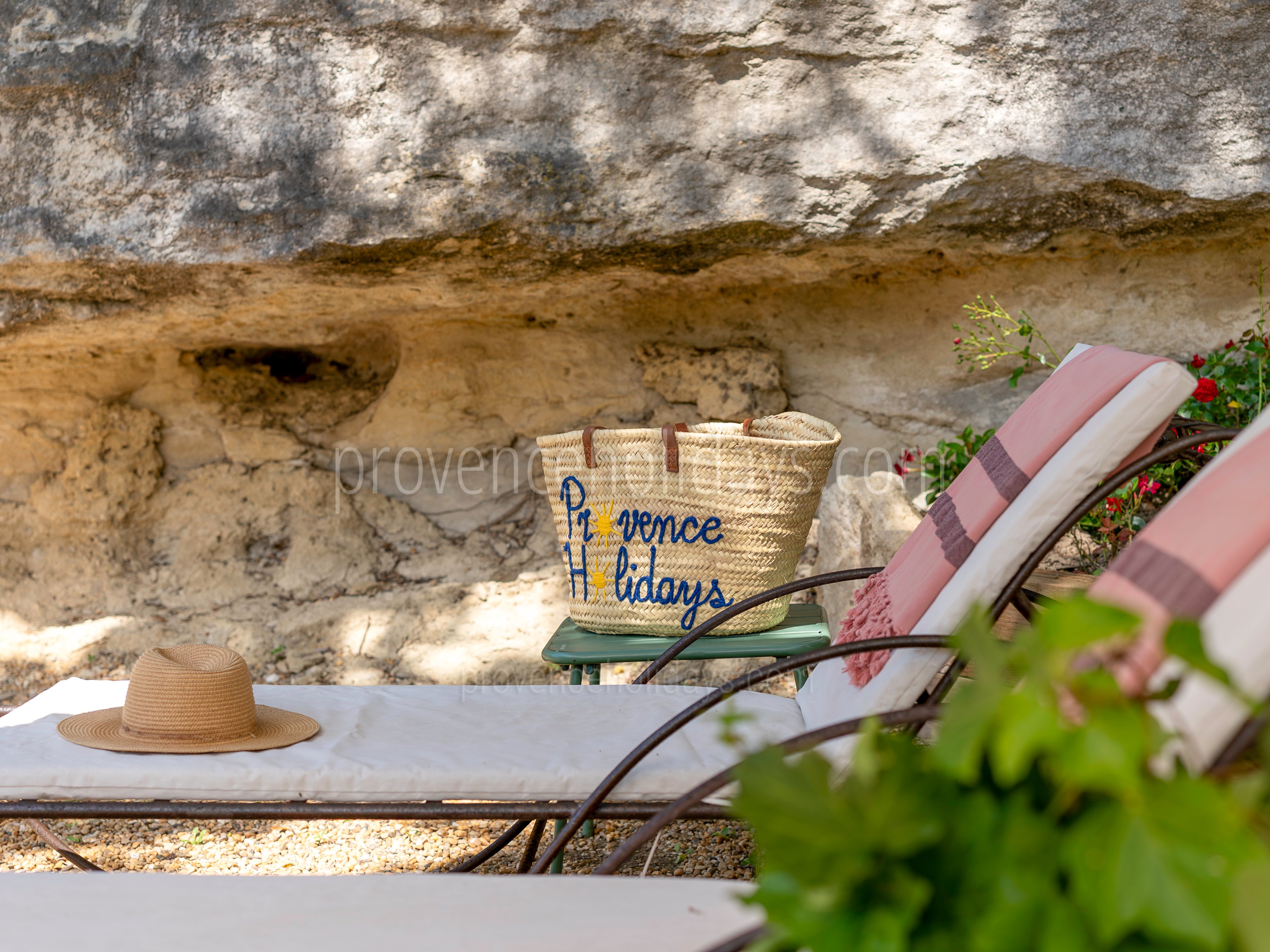 5 - Le Moulin de Gordes: Villa: Exterior