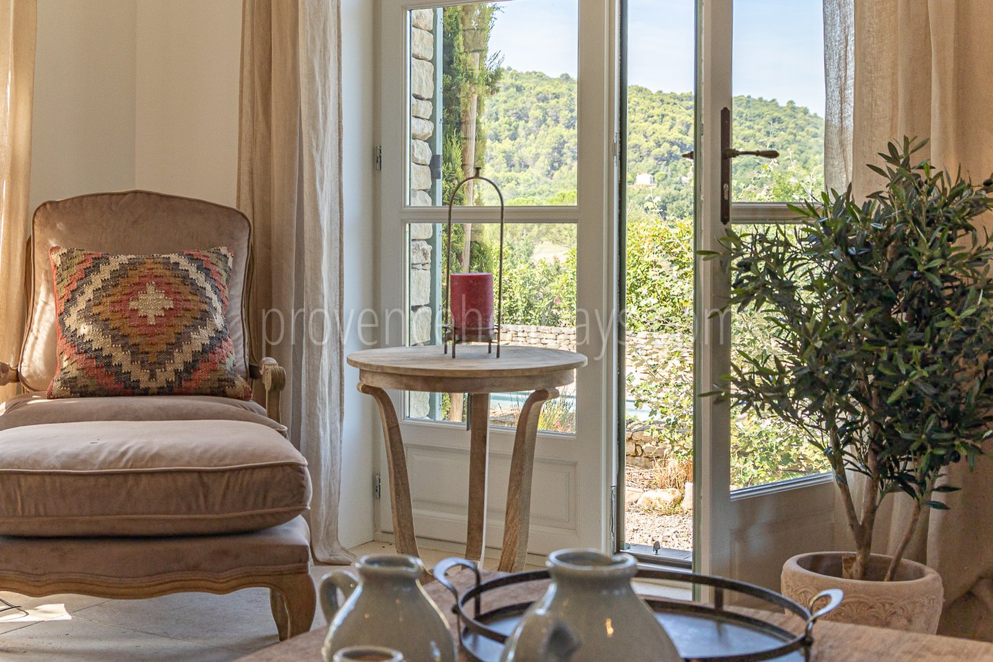 4 - Villa Eynaz: Villa: Interior