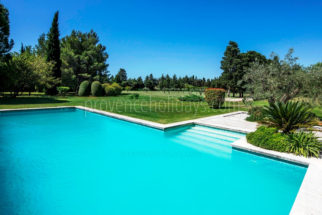 15 - Mas Luna: Villa: Pool