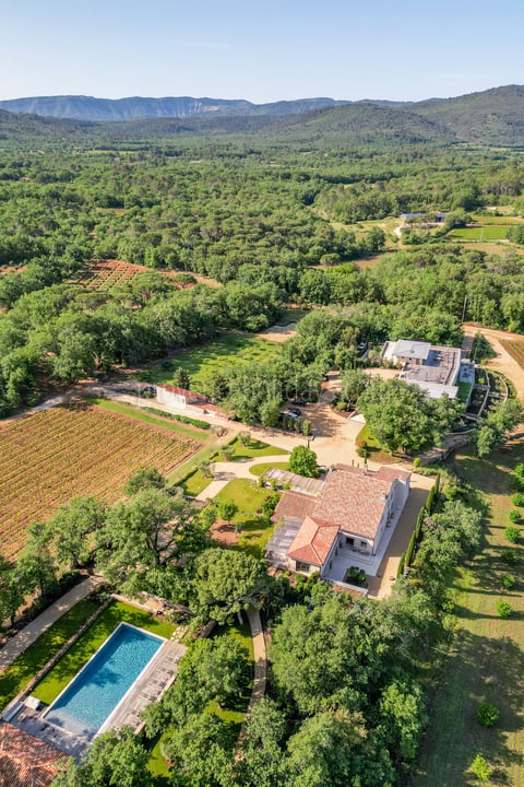 25 - Villa Olive: Villa: Exterior
