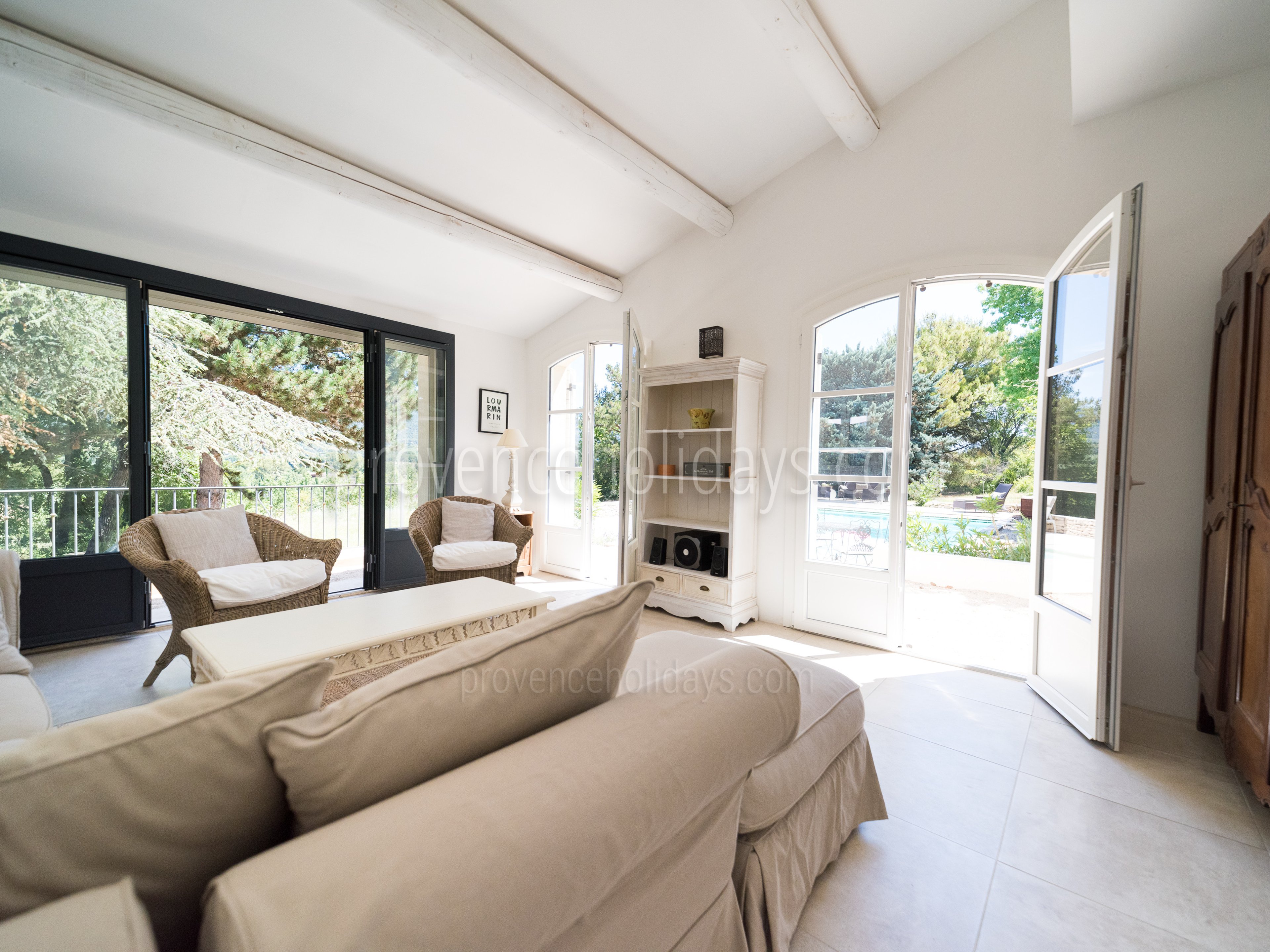 11 - Le Clos du Luberon: Villa: Interior
