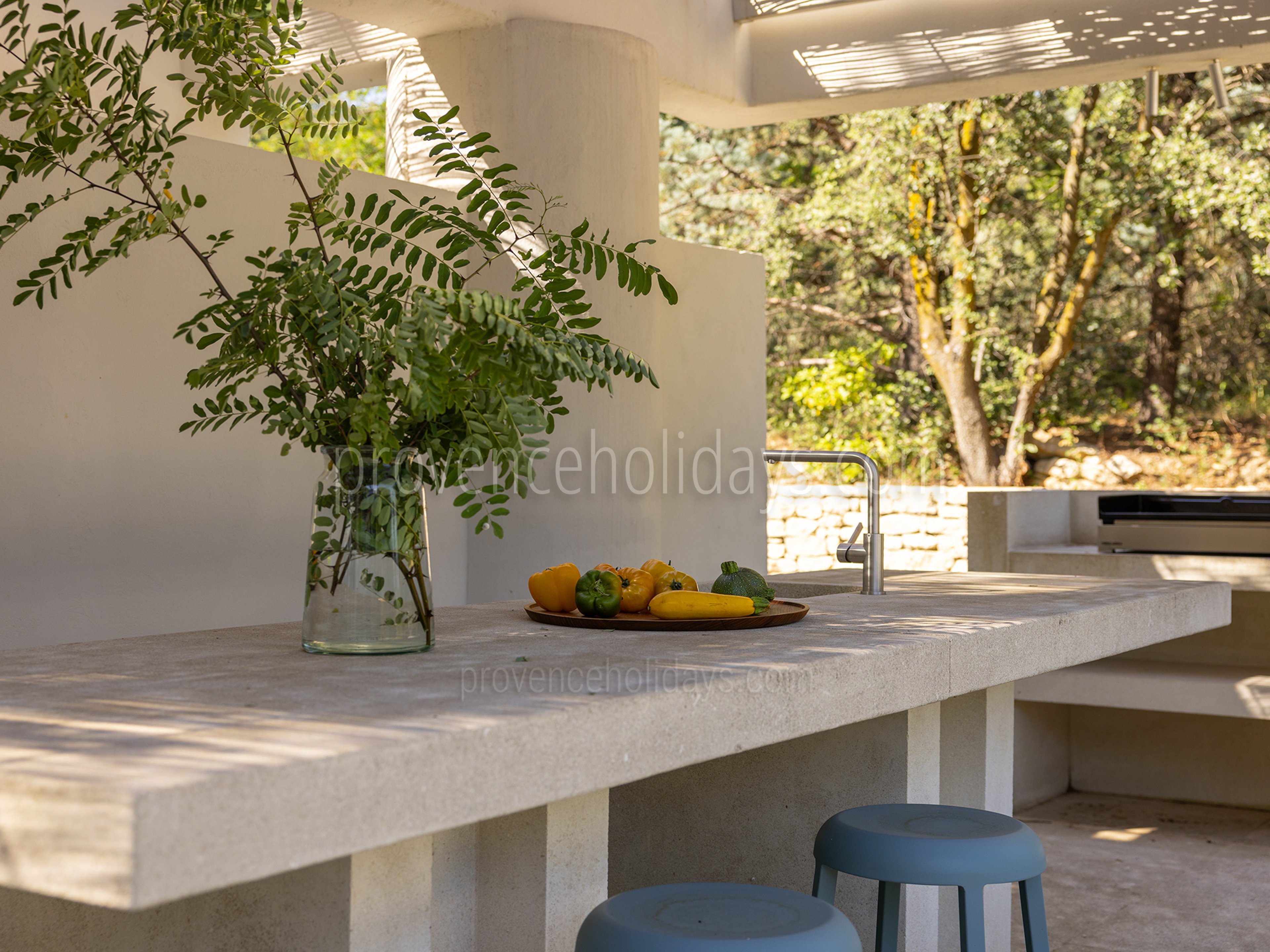 19 - Grand Mas de Provence: Villa: Exterior