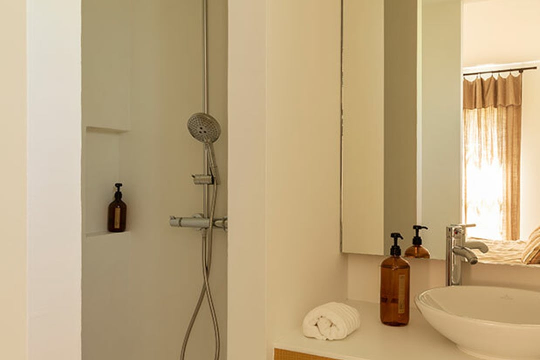 27 - Villa Saint Roch: Villa: Bathroom
