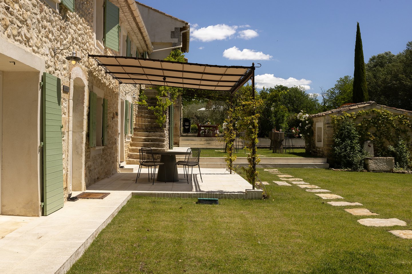 9 - Mas du Carlet: Villa: Exterior