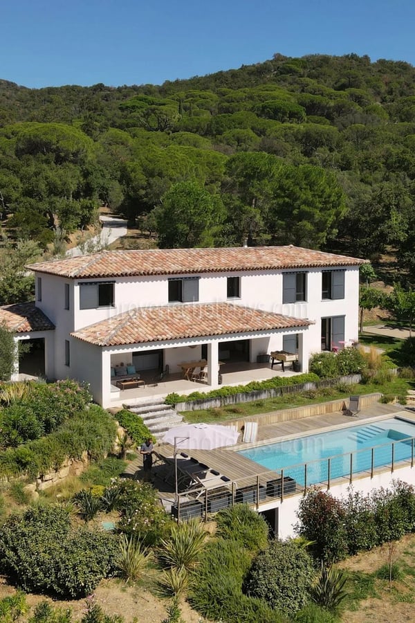 1 - Villa Harmonie: Villa: Exterior