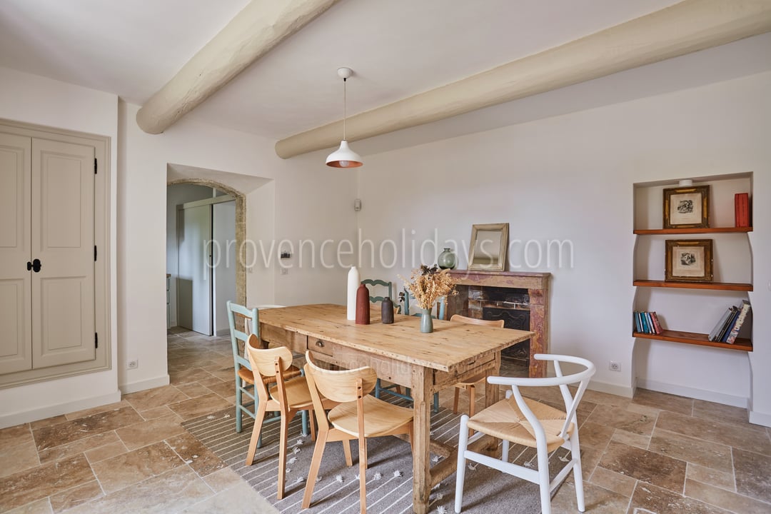 17 - La Maison de Goult: Villa: Interior