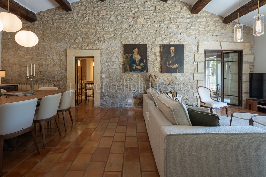 22 - Le Mas des Magnans: Villa: Interior