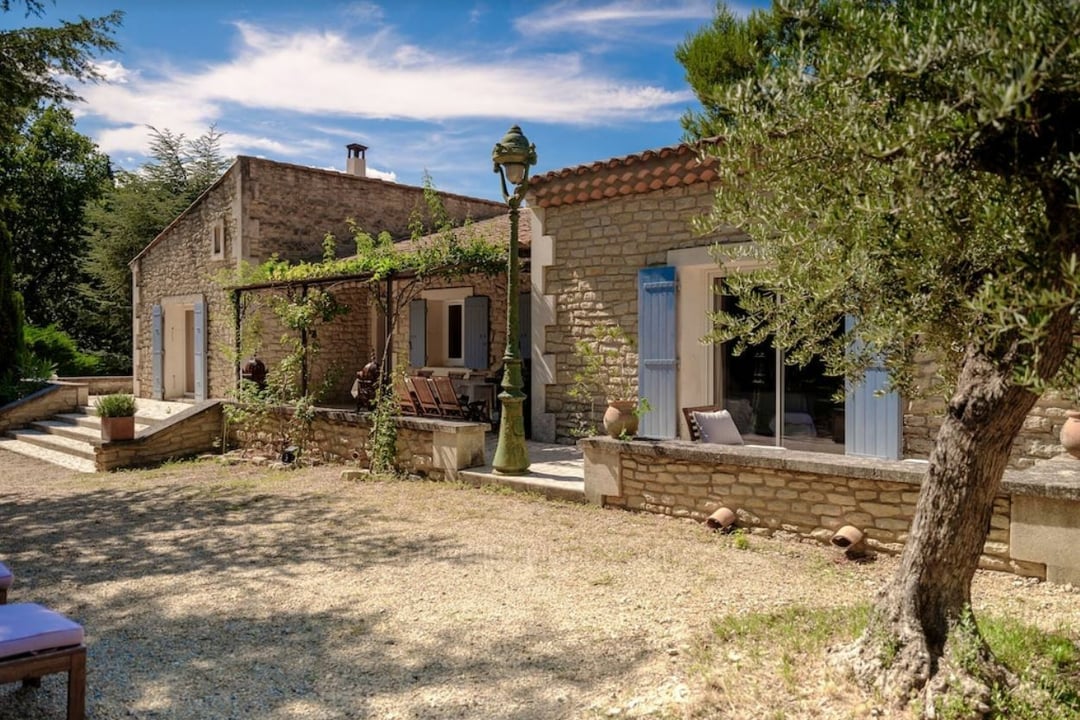 35 - Maison Provence: Villa: Exterior