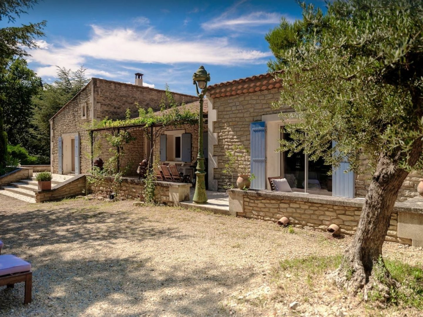 17 - Maison Provence: Villa: Exterior
