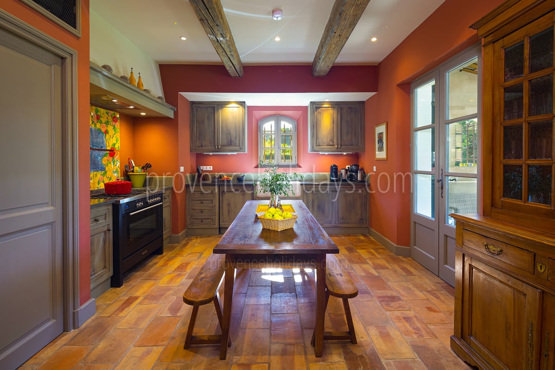 2 - Maison des Oliviers: Villa: Interior