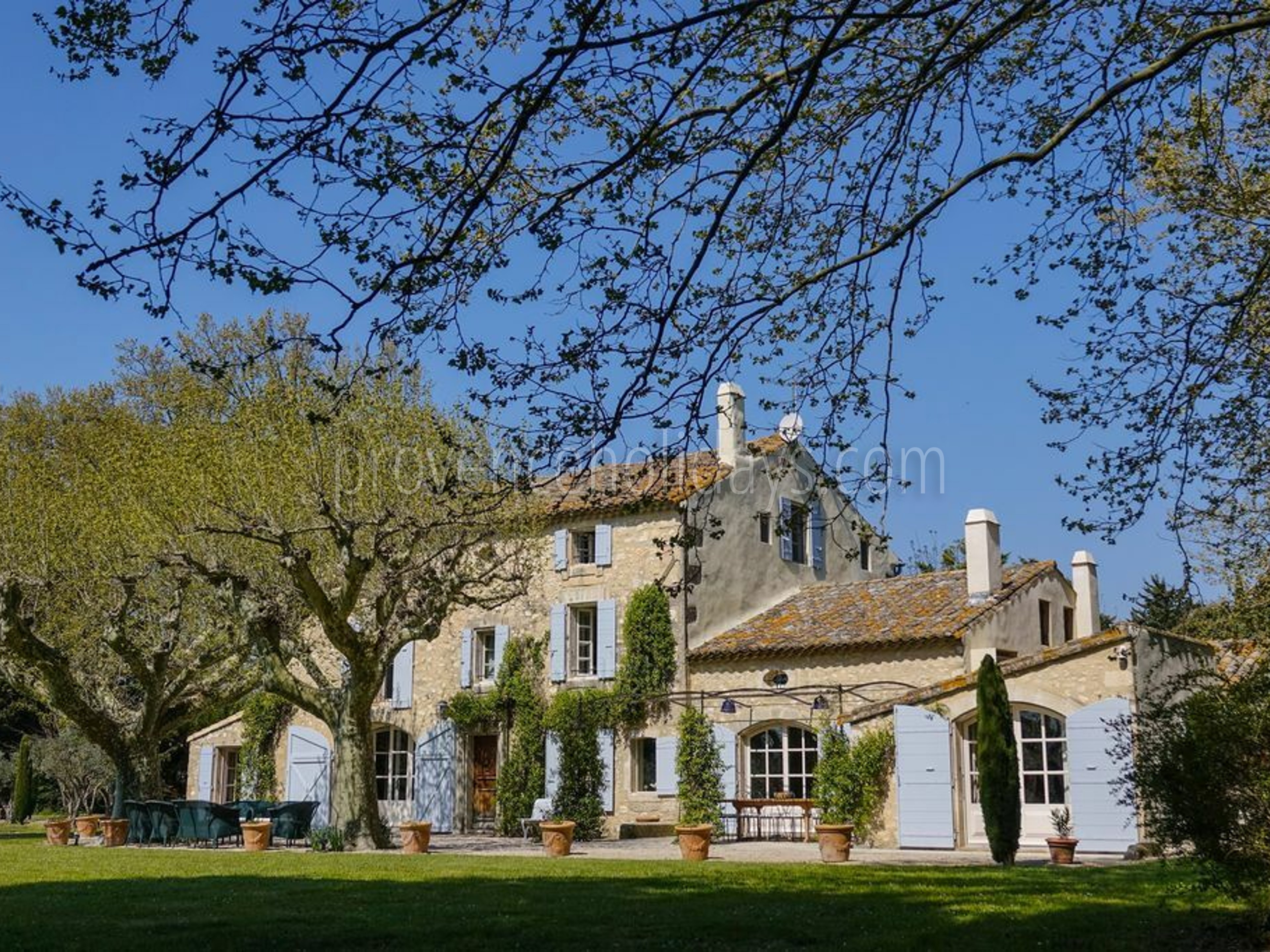 1 - Mas Saint-Andiol: Villa: Exterior