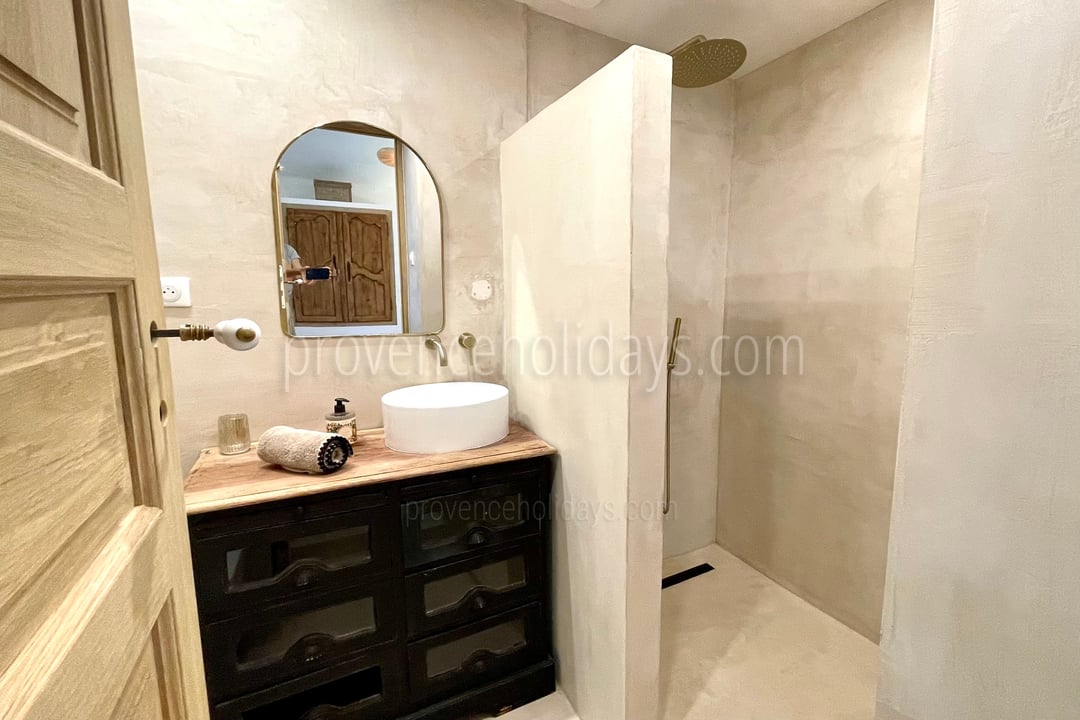 39 - Le Mas des Figues: Villa: Bathroom
