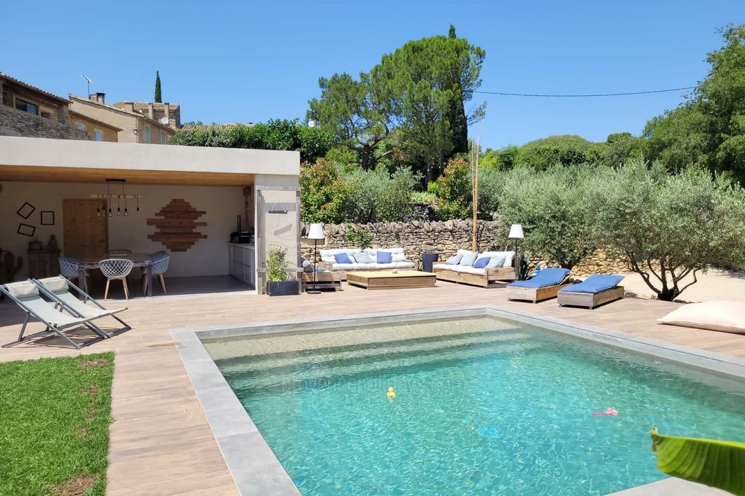 Location de vacances avec climatisation à Gordes