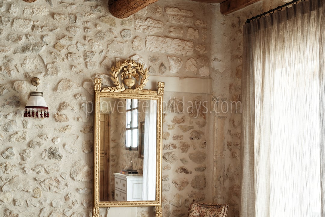 34 - Mas des Oliviers: Villa: Interior