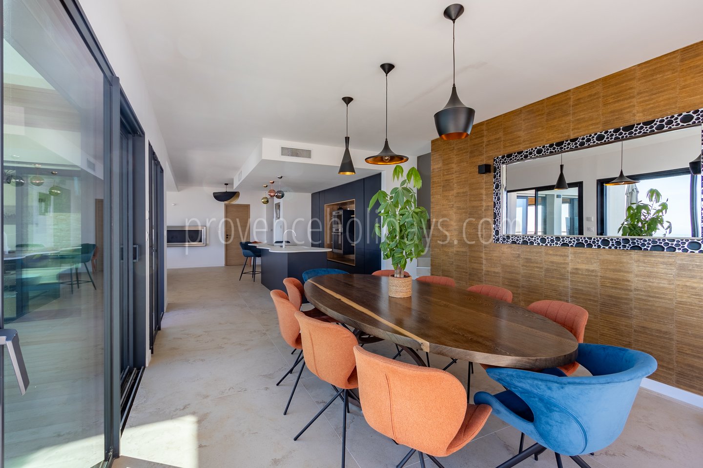 14 - Villa Cali: Villa: Interior