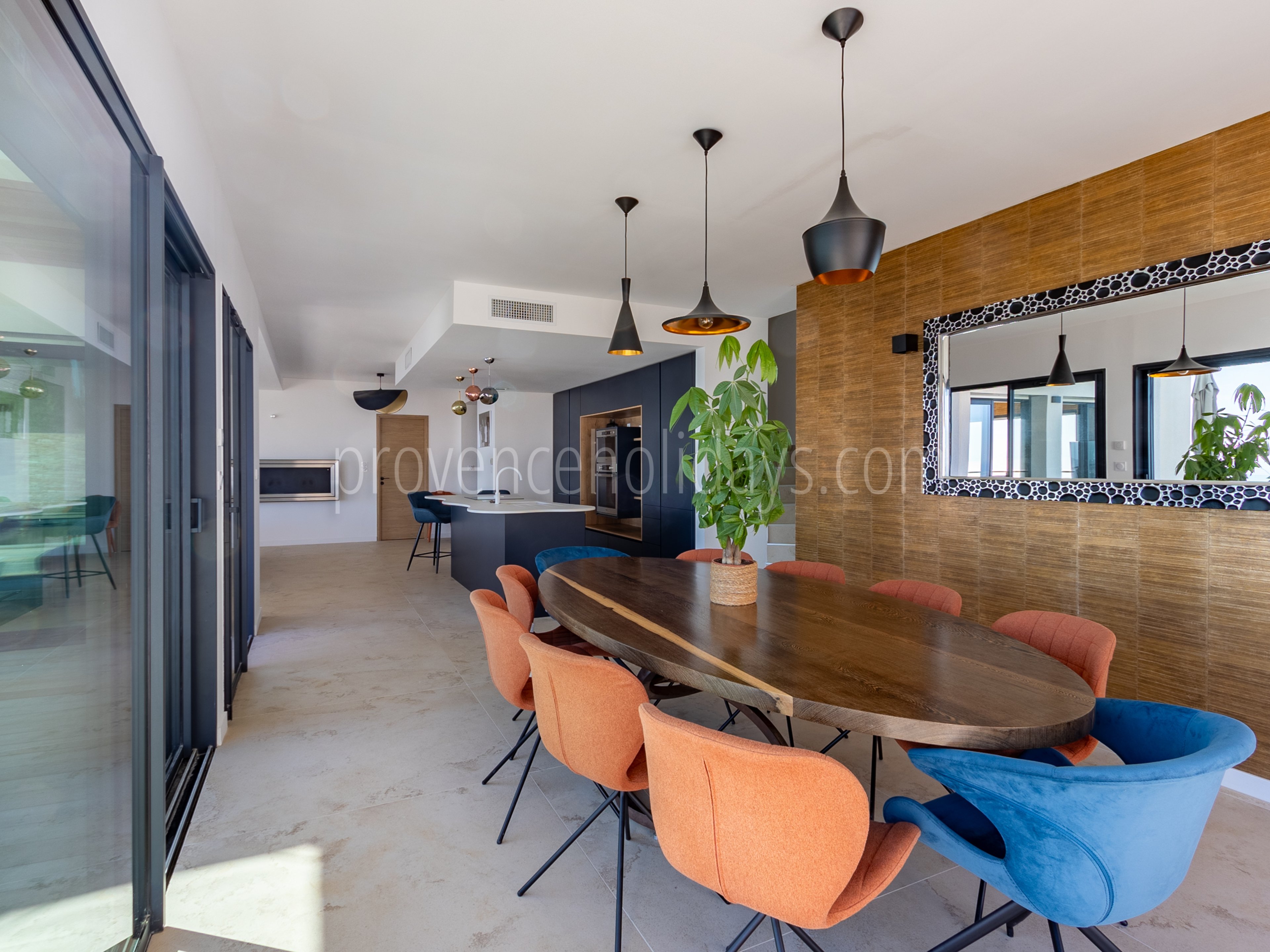 14 - Villa Cali: Villa: Interior