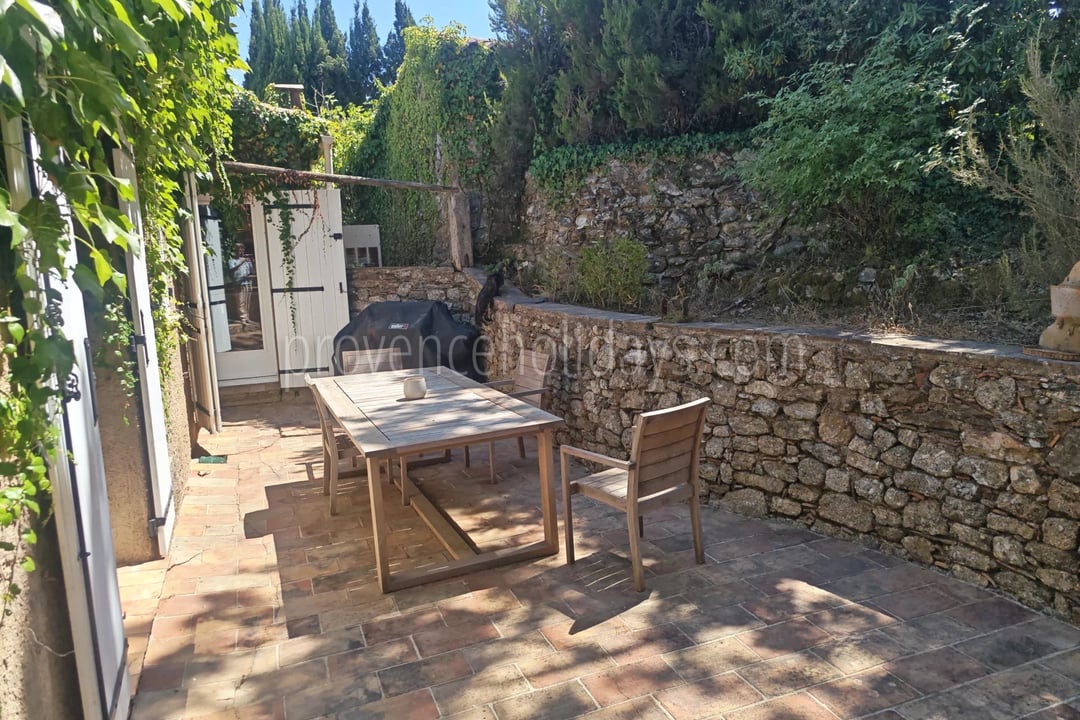 7 - Provenzalisches Haus in Grimaud: Villa: Exterior