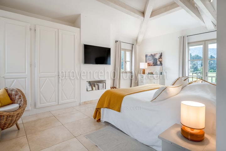 55 - Mas Aurelia: Villa: Bedroom