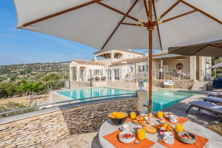 5 - Villa Saturnin: Villa: Exterior