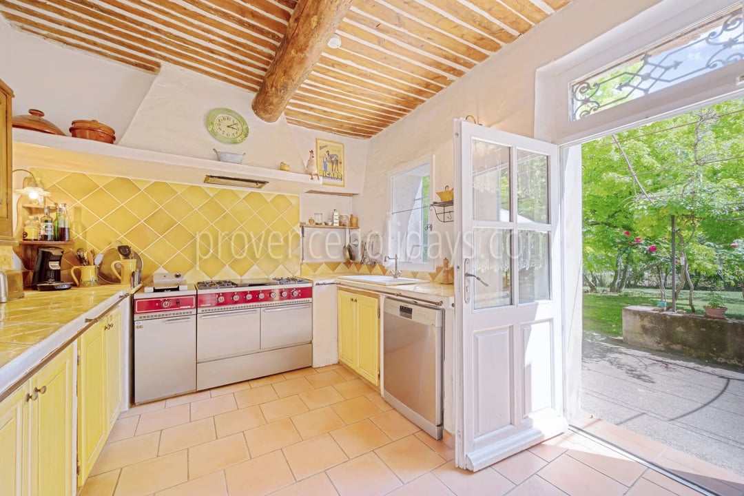 3 - Provençal mas in Ansouis: Villa: Interior