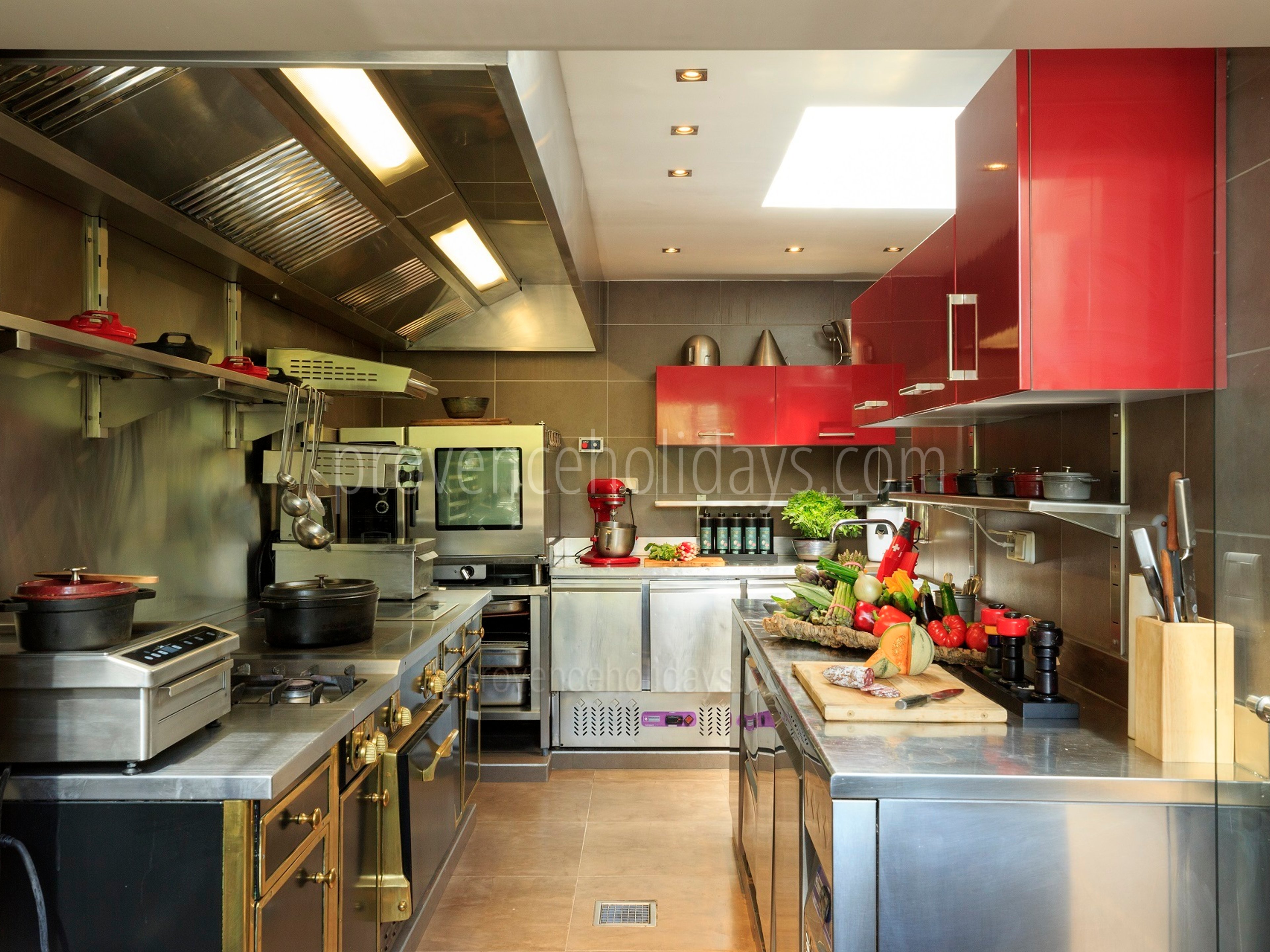 62 - Mas de l\'Artiste: Villa: Interior
