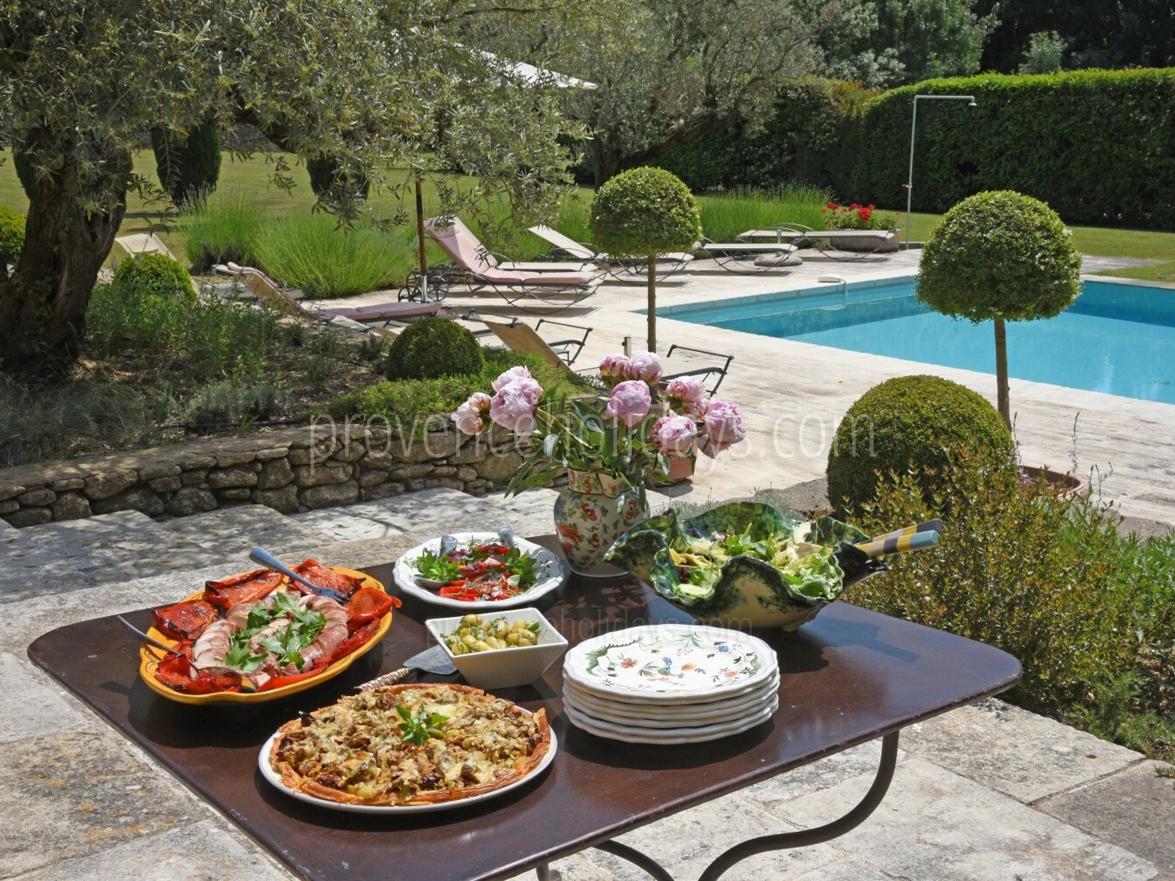 36 - Le Mas des Buis: Villa: Exterior
