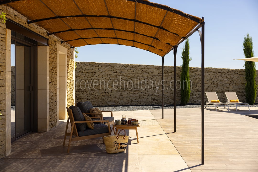 11 - Mas Estelle: Villa: Exterior