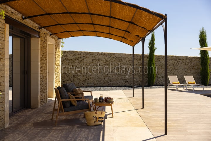11 - Mas Estelle: Villa: Exterior