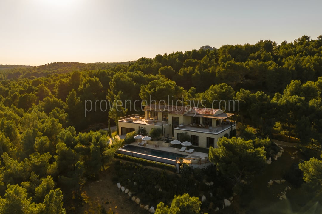 53 - Villa Paradis: Villa: Exterior