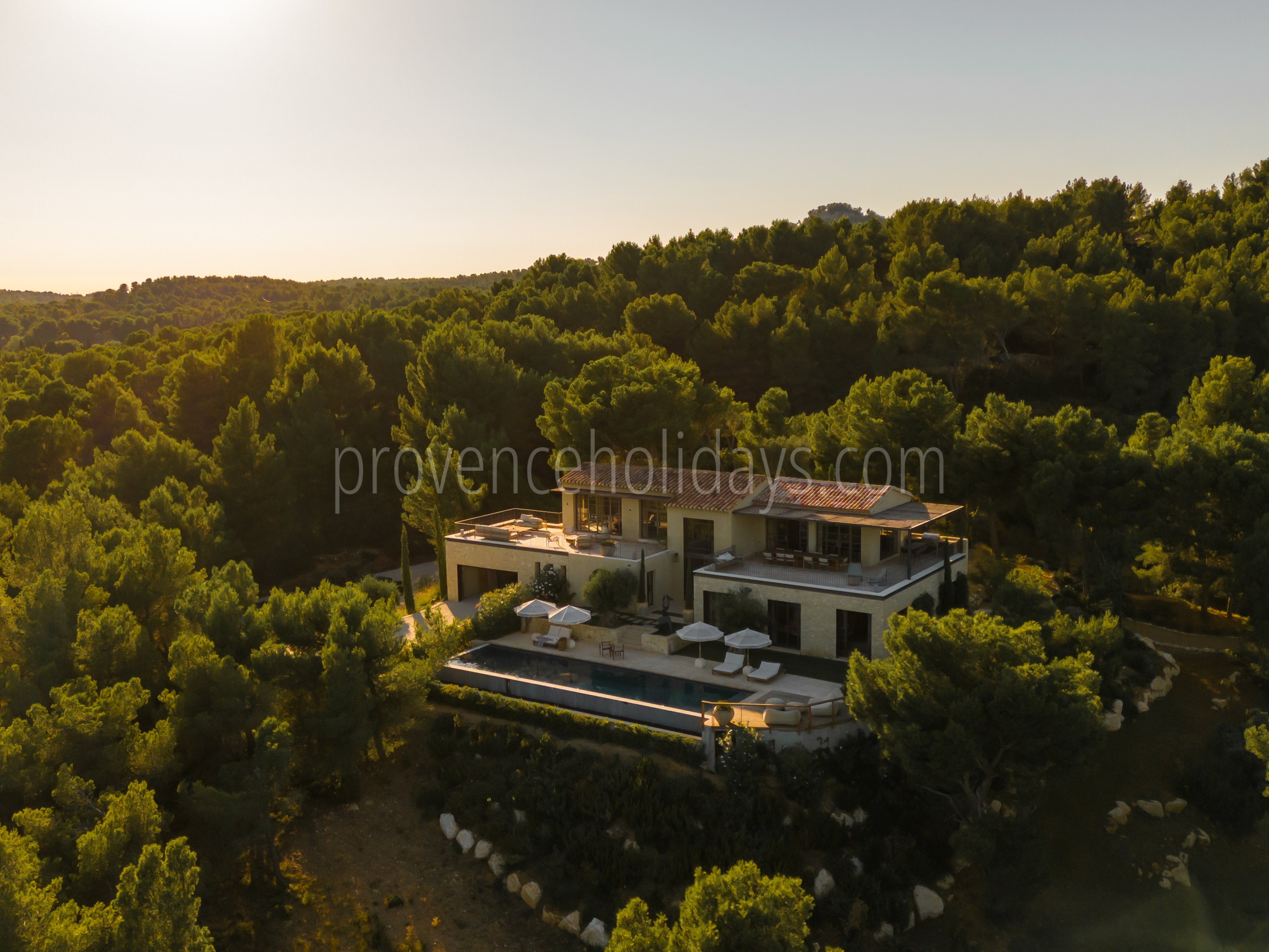 53 - Villa Paradis: Villa: Exterior