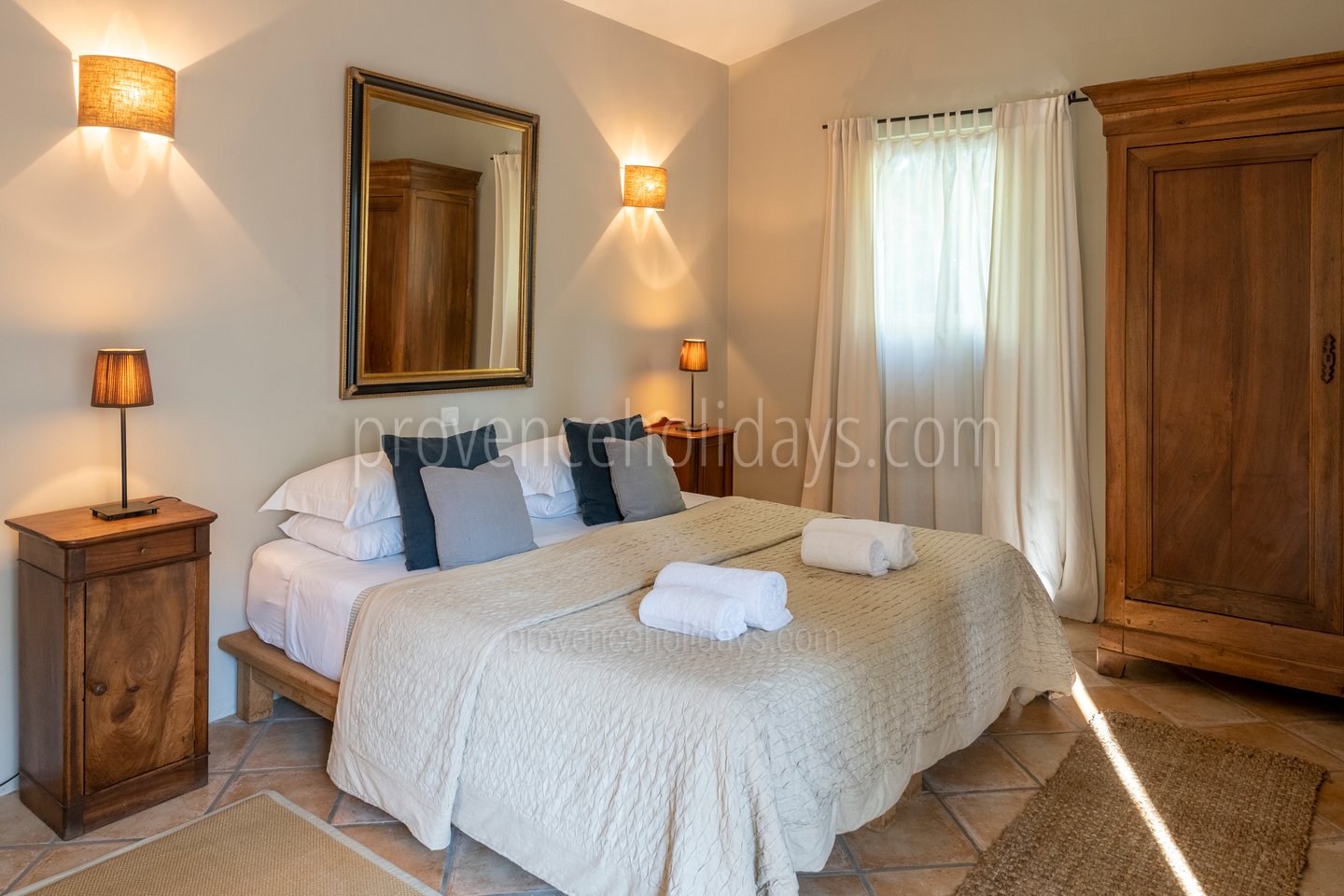 3 - Le Cottage: Villa: Interior