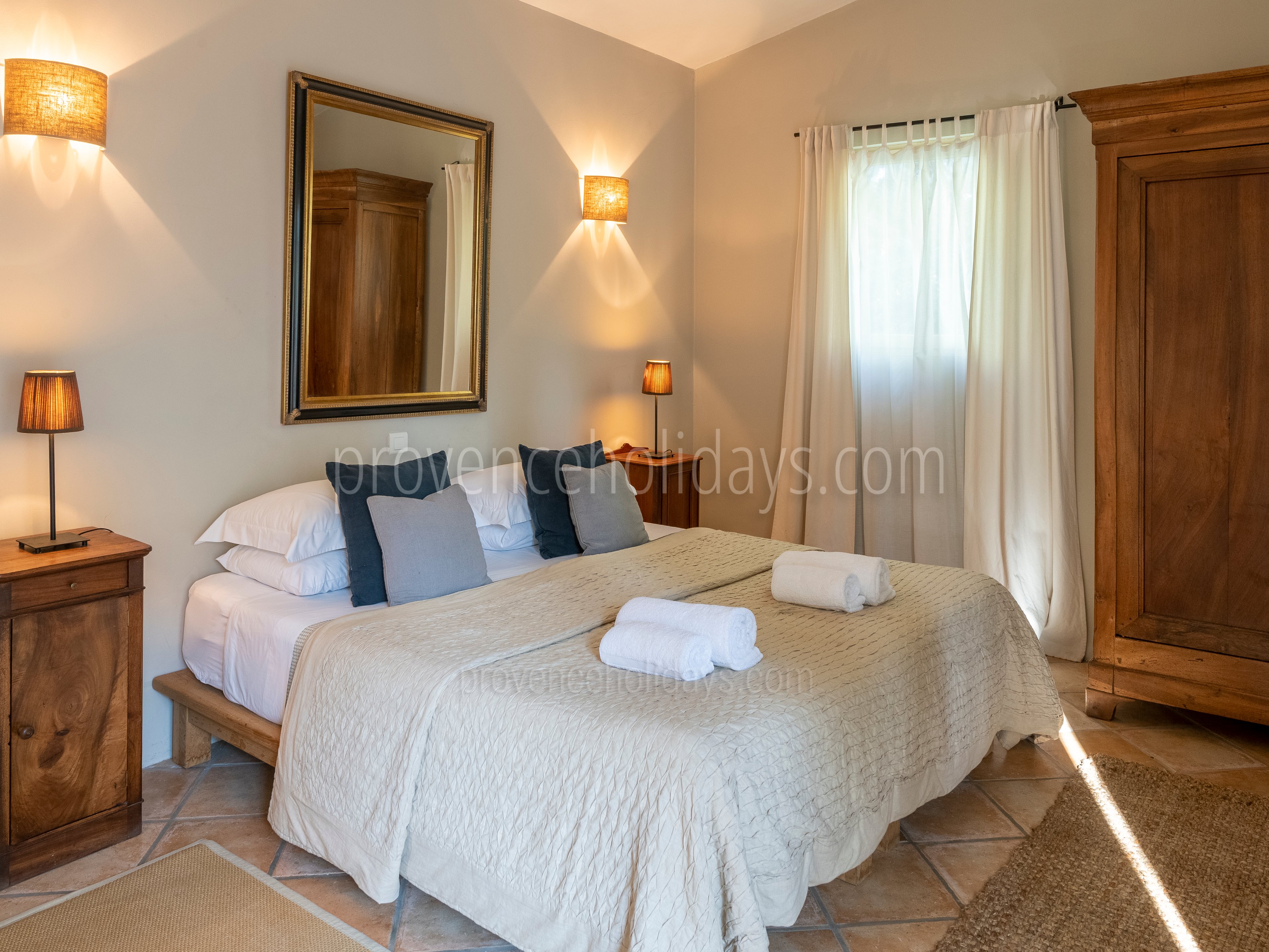 3 - Le Cottage: Villa: Interior