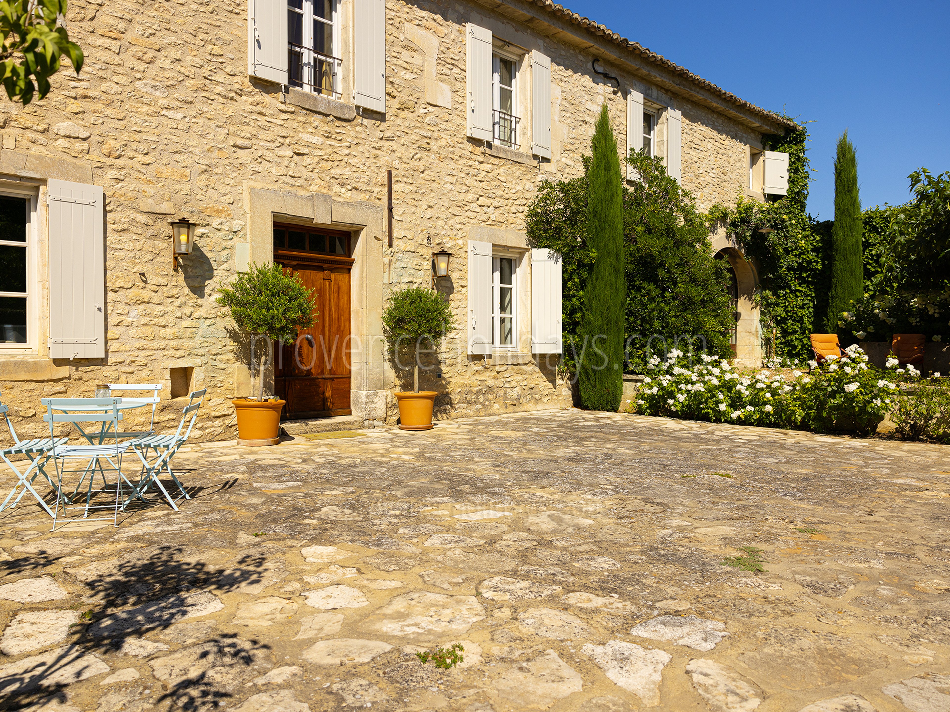 46 - Mas de Saint Véran: Villa: Exterior