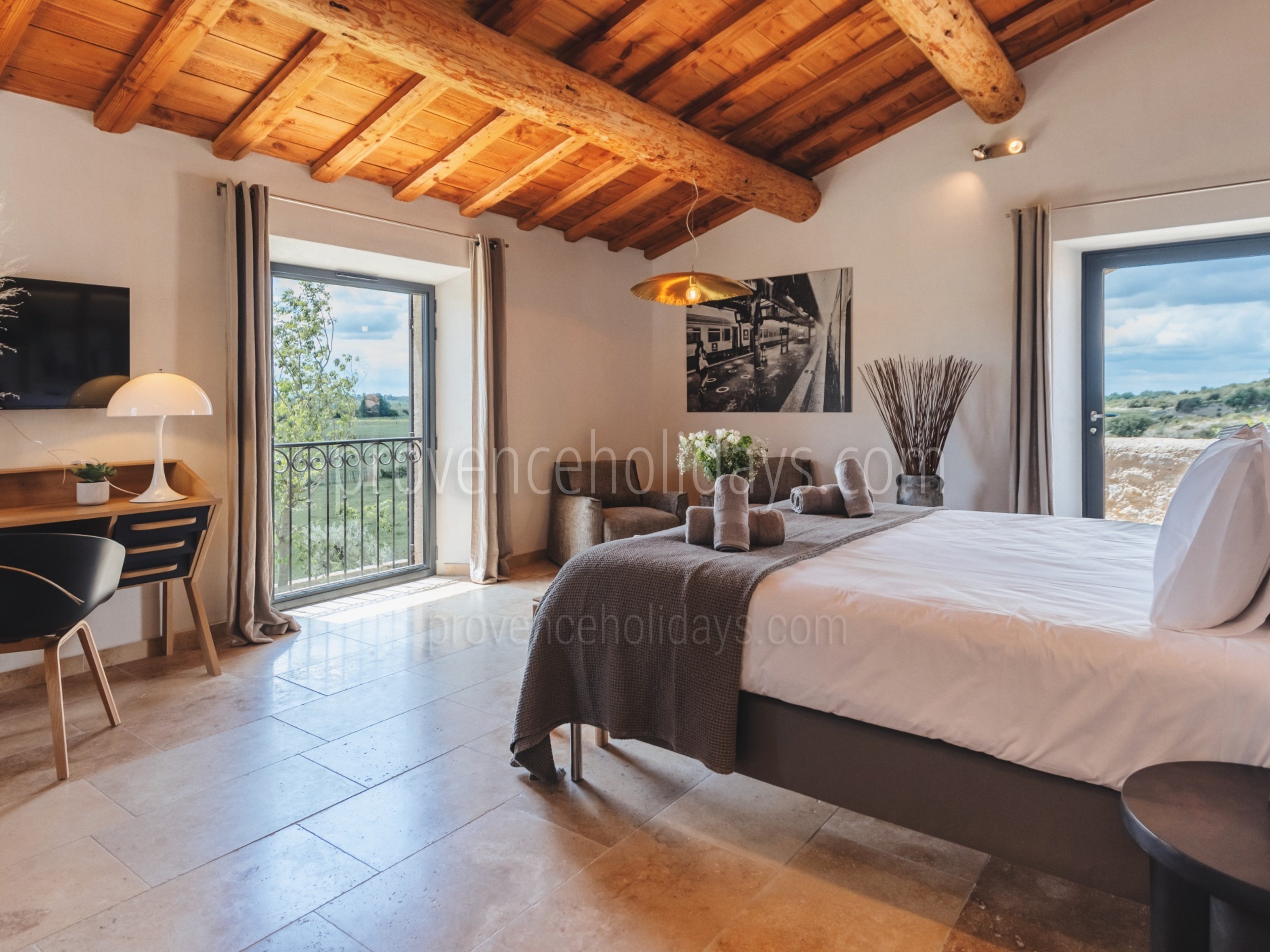 53 - Mas de Pierre: Villa: Bedroom