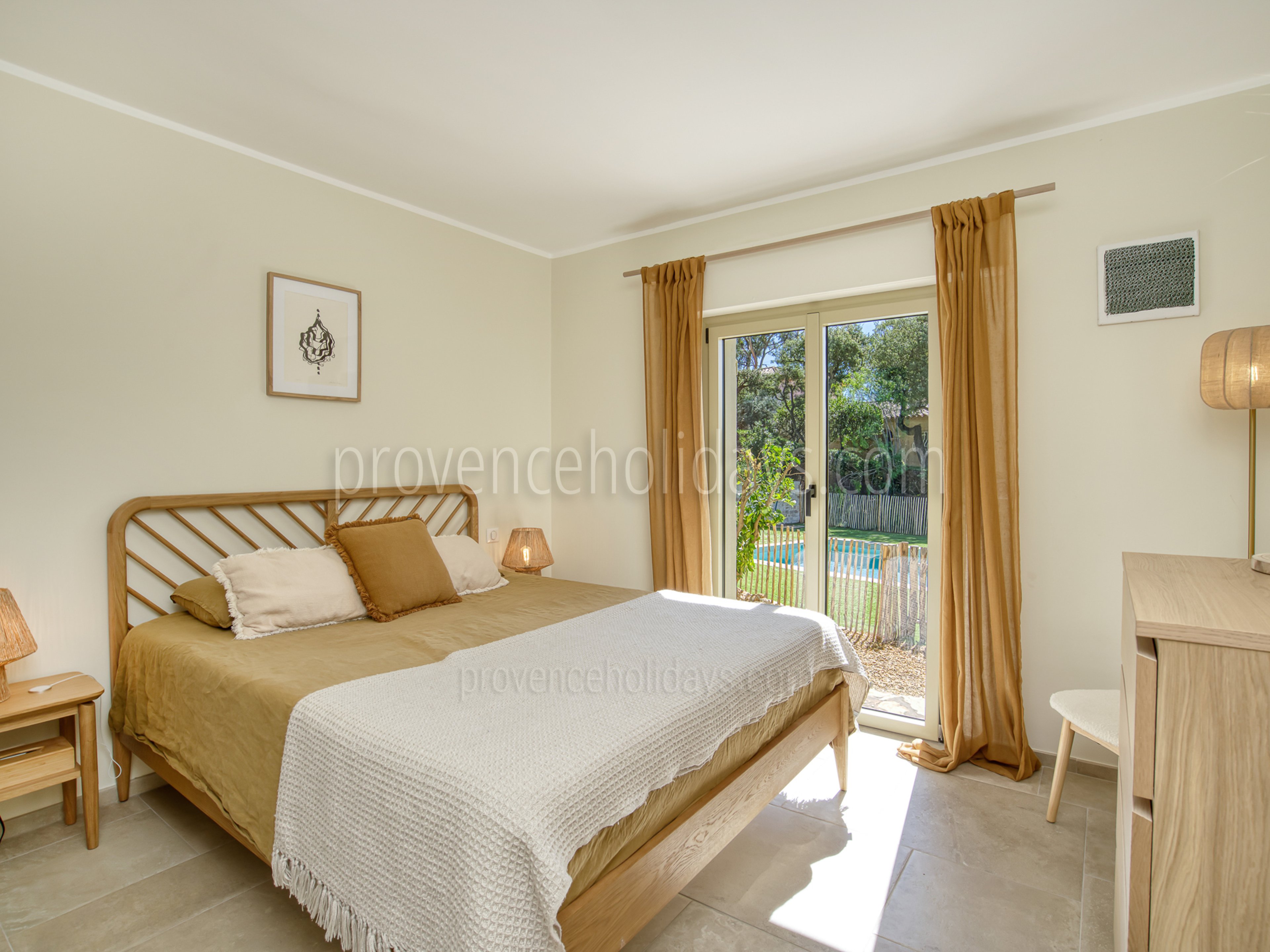 10 - Villa Bellavista: Villa: Bedroom